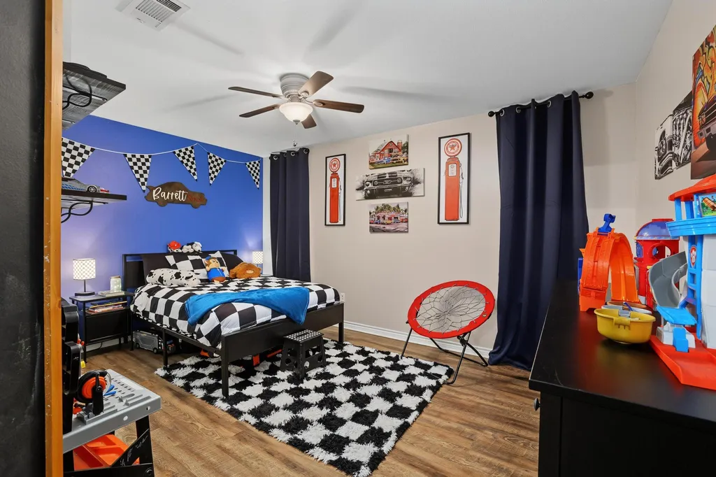 202 Daniel Court Collinsville TX 76233