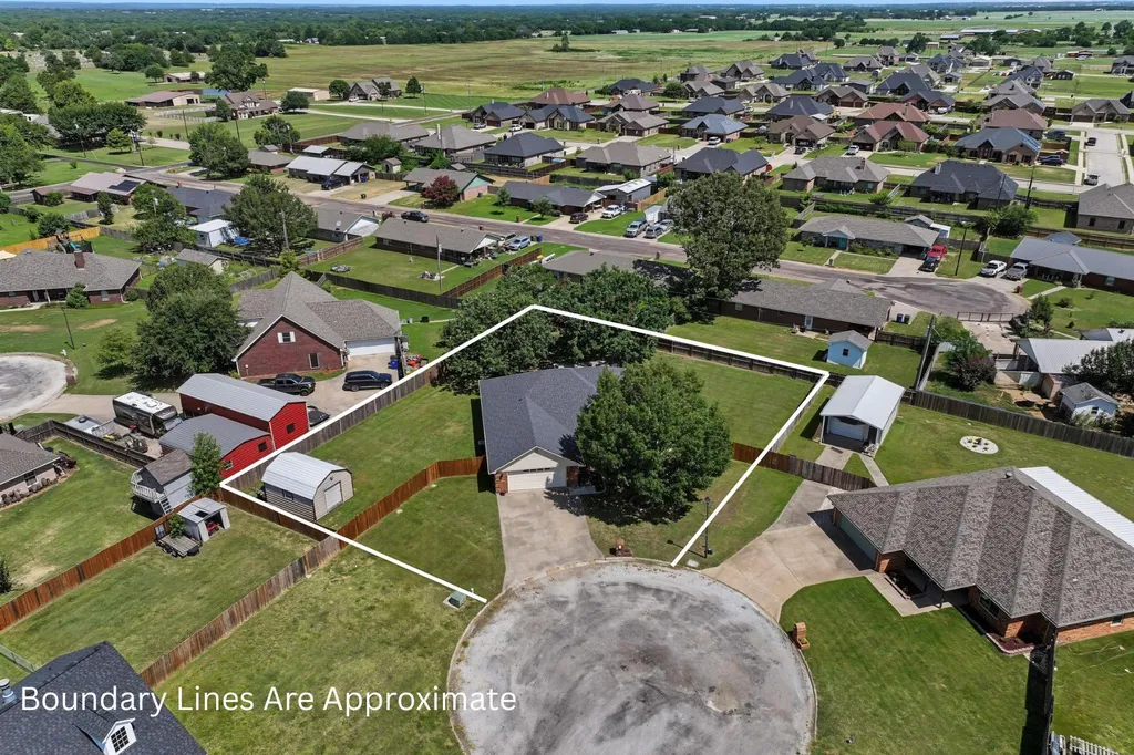 202 Daniel Court Collinsville TX 76233