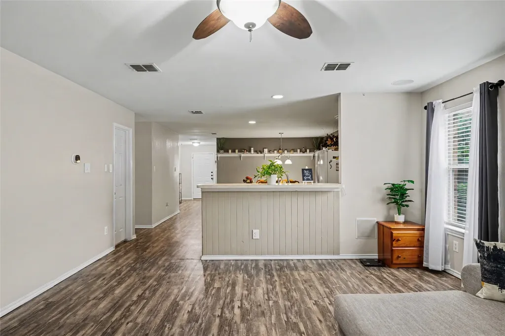 2707 Mountain View Drive Mckinney TX 75071