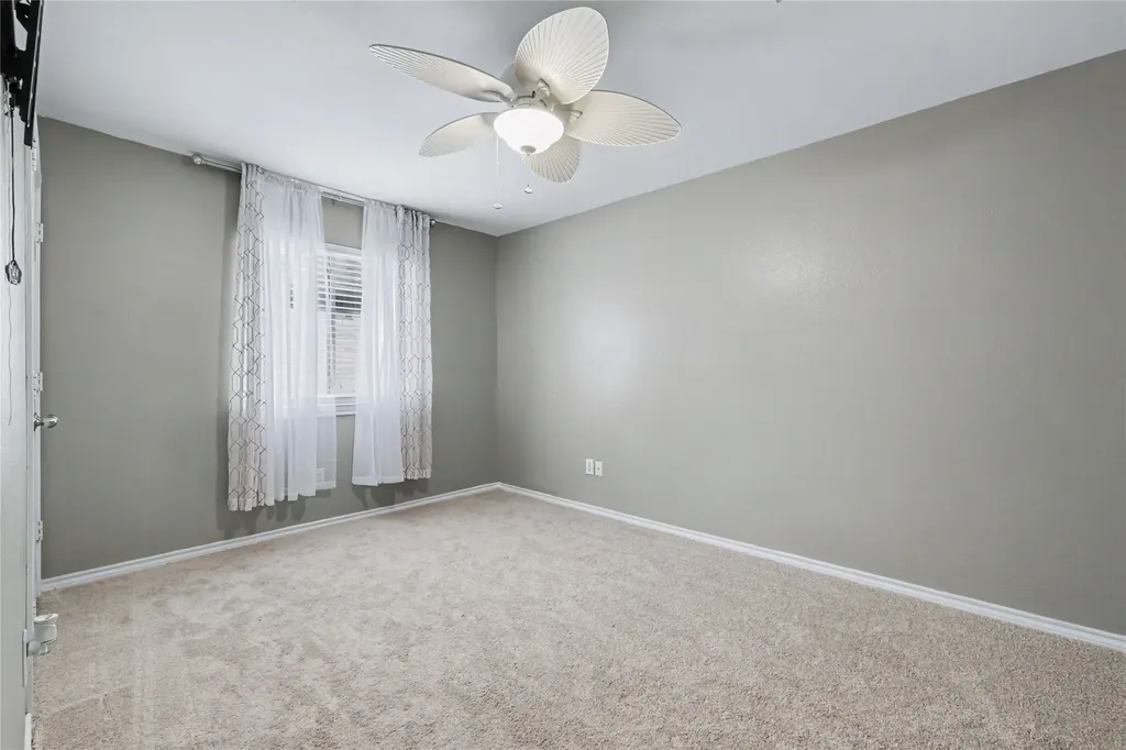 2707 Mountain View Drive Mckinney TX 75071