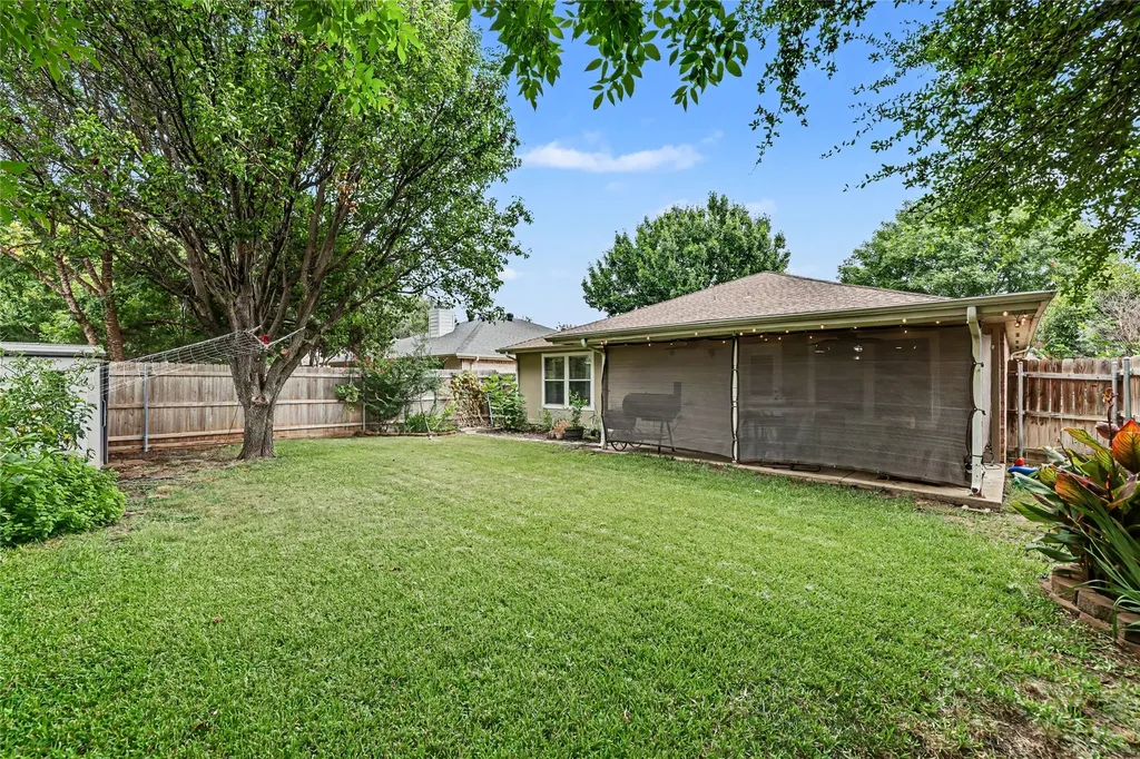 2707 Mountain View Drive Mckinney TX 75071