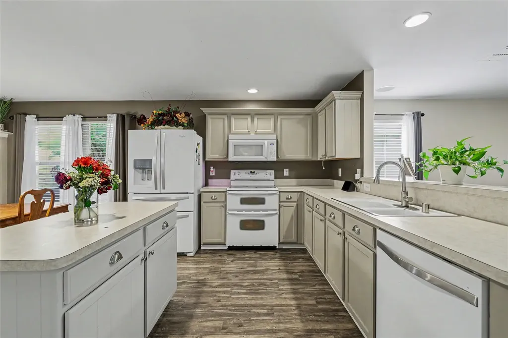 2707 Mountain View Drive Mckinney TX 75071
