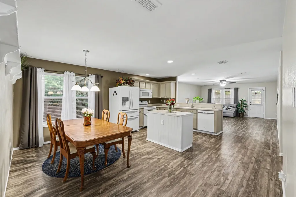 2707 Mountain View Drive Mckinney TX 75071