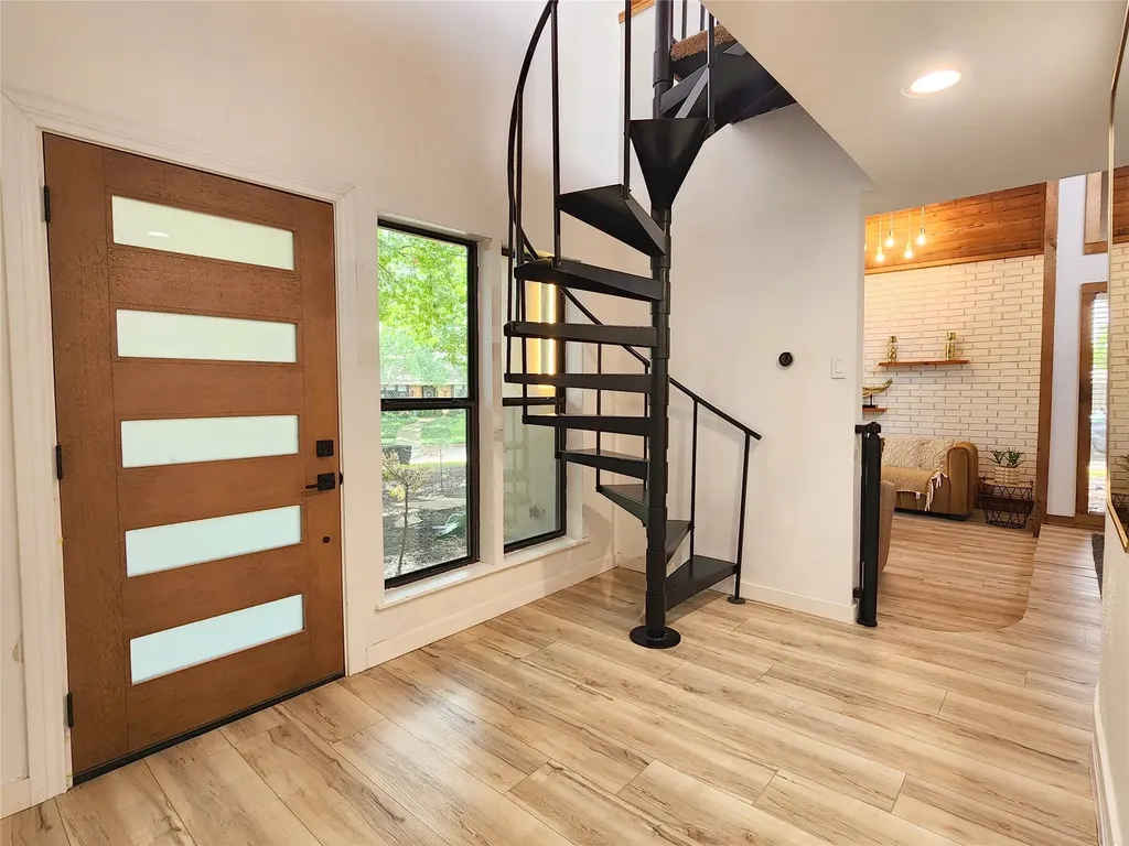 1817 Crooked Lane Plano TX 75023