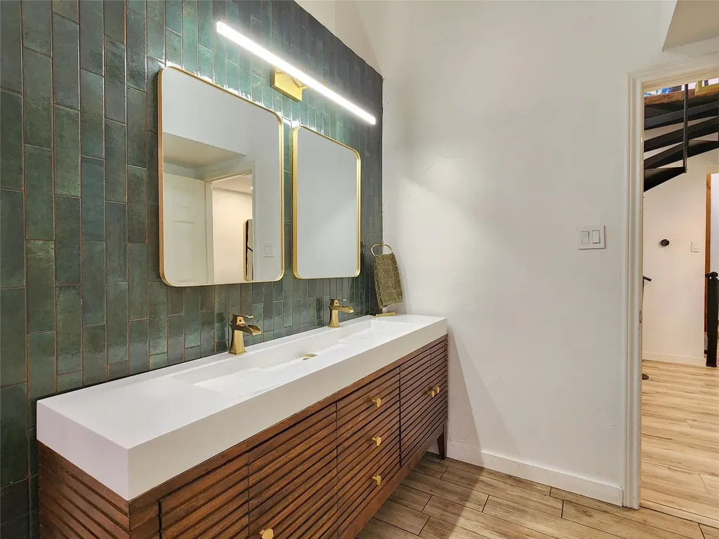 1817 Crooked Lane Plano TX 75023