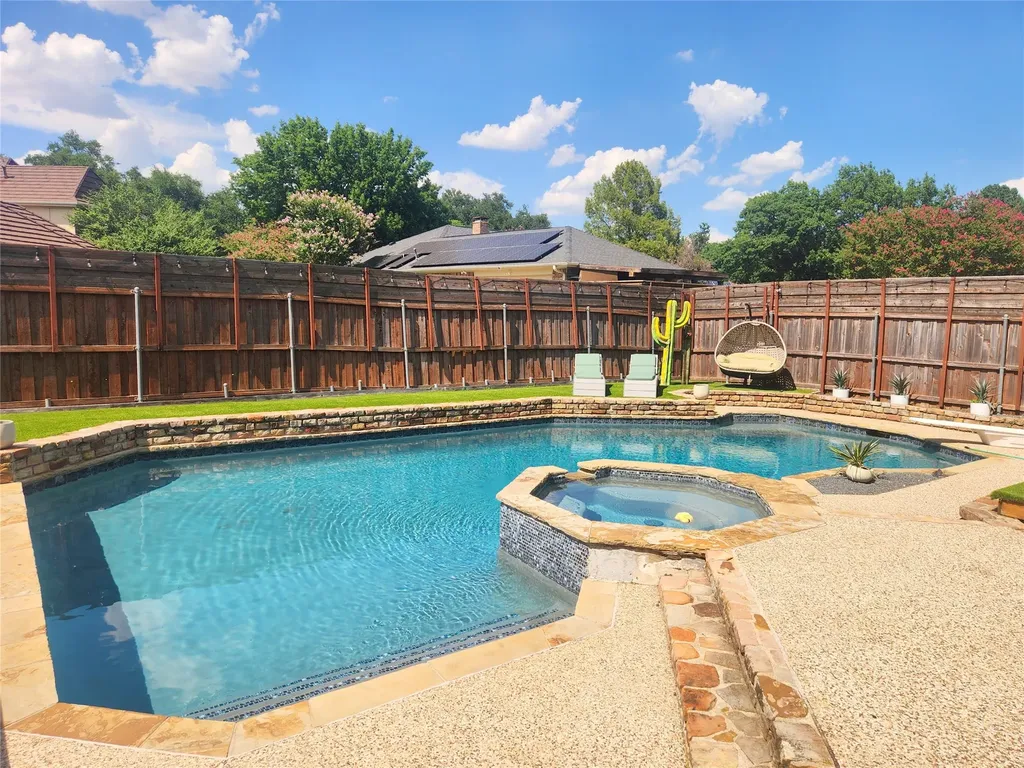 1817 Crooked Lane Plano TX 75023