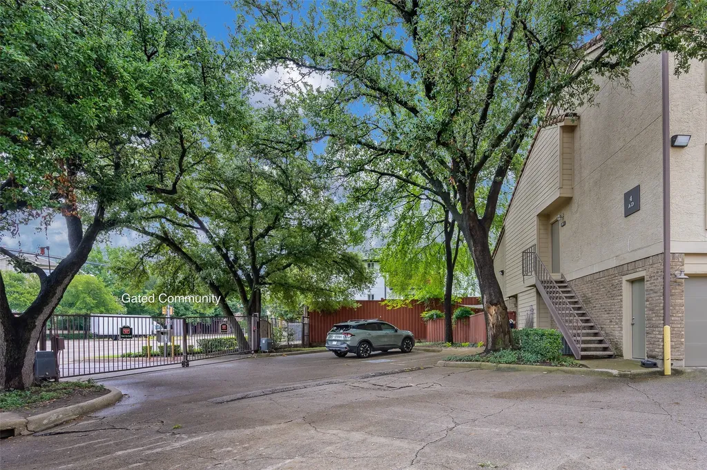 4777 Cedar Springs Road Dallas TX 75219