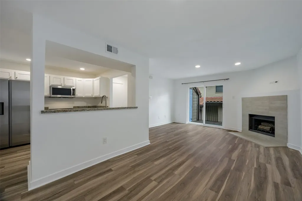 4777 Cedar Springs Road Dallas TX 75219