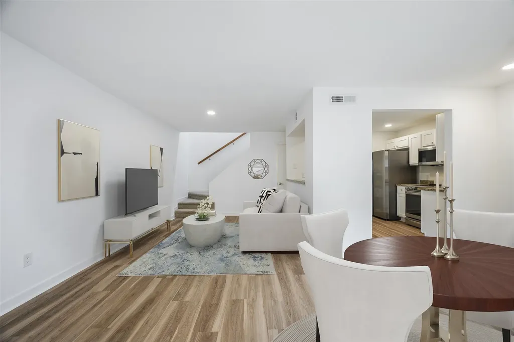 4777 Cedar Springs Road Dallas TX 75219