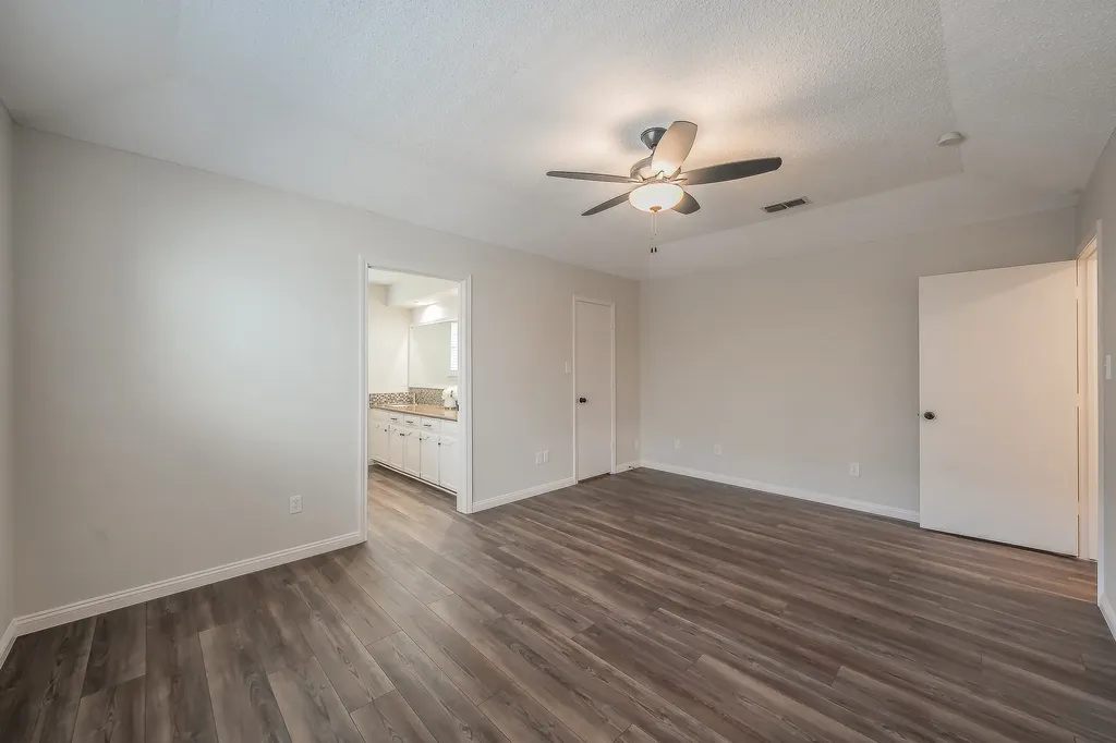 1100 Purdue Drive Arlington TX 76012