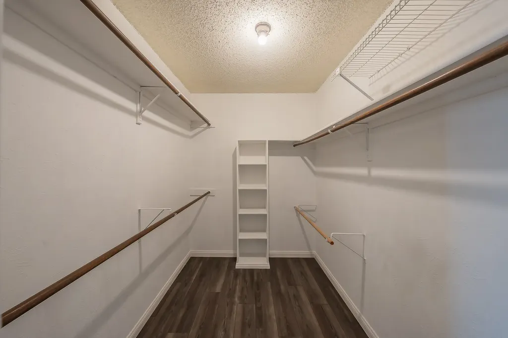 1100 Purdue Drive Arlington TX 76012