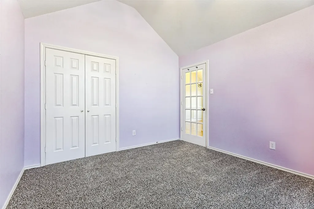 5856 Echo Bluff Drive Haltom City TX 76137
