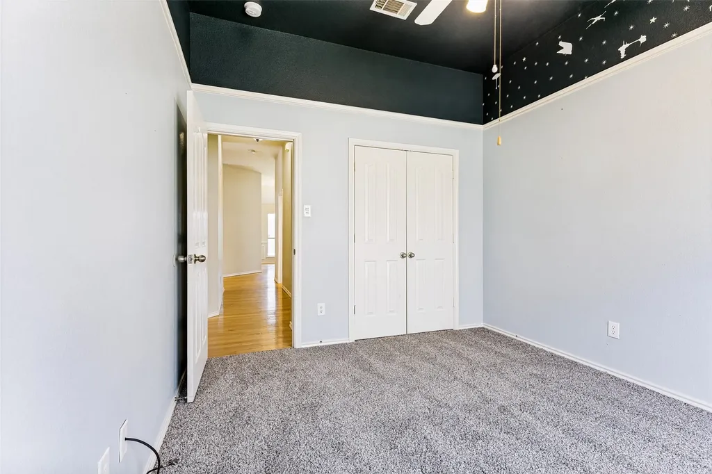 5856 Echo Bluff Drive Haltom City TX 76137
