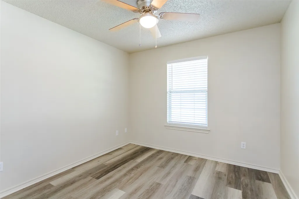 3311 W Fm 813 Palmer TX 75152