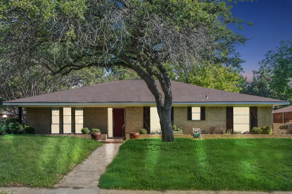 1725 Northcrest Drive Plano TX 75075