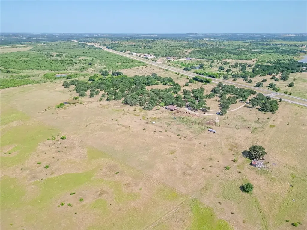 3637 Highway 281 N Jacksboro TX 76458