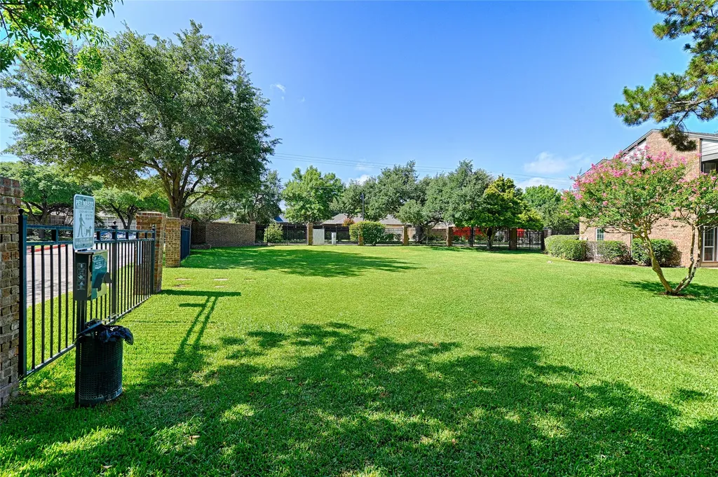 4067 Beltway Drive Addison TX 75001
