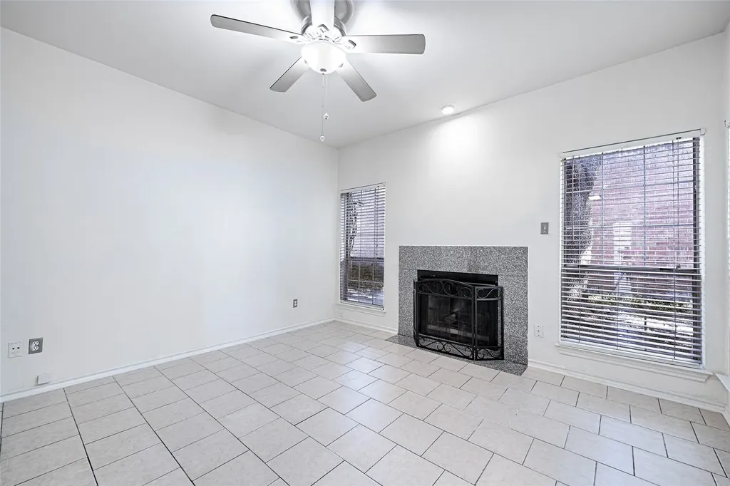 4067 Beltway Drive Addison TX 75001