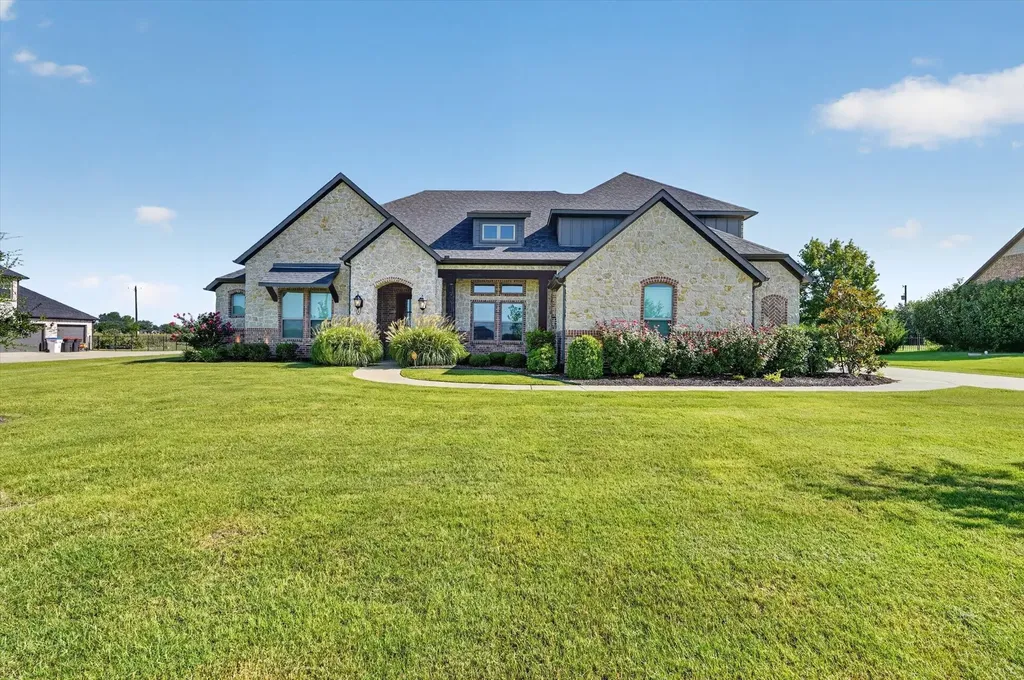 4227 Waterstone Estates Drive Mckinney TX 75071