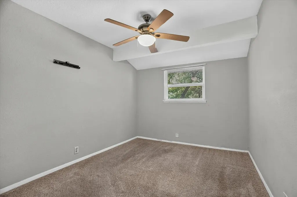 186 Garnet Road Springtown TX 76082