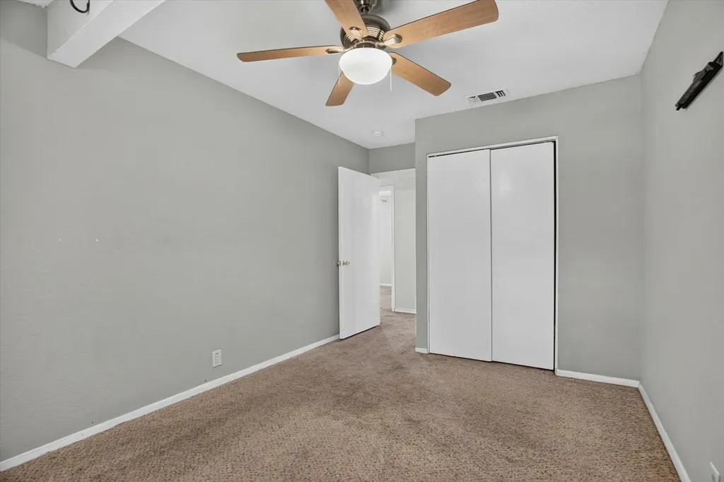 186 Garnet Road Springtown TX 76082