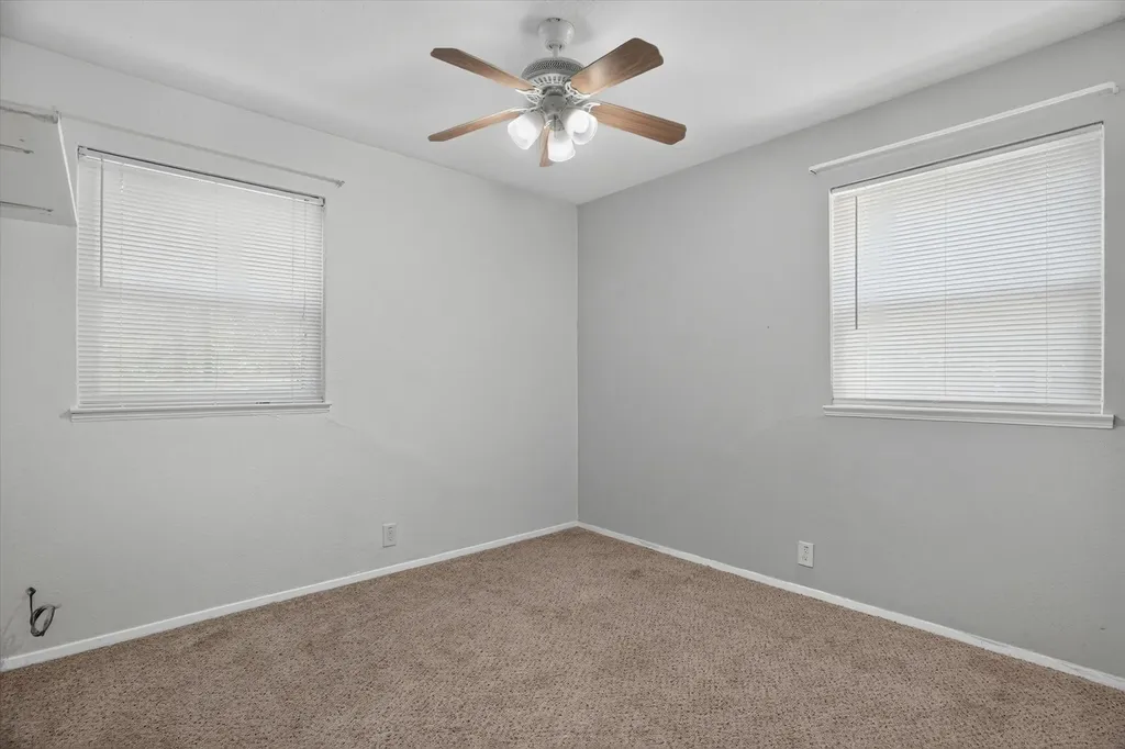 186 Garnet Road Springtown TX 76082