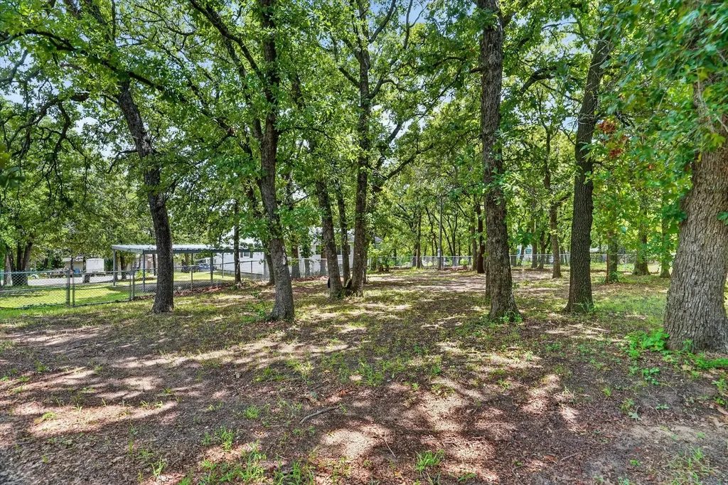 186 Garnet Road Springtown TX 76082