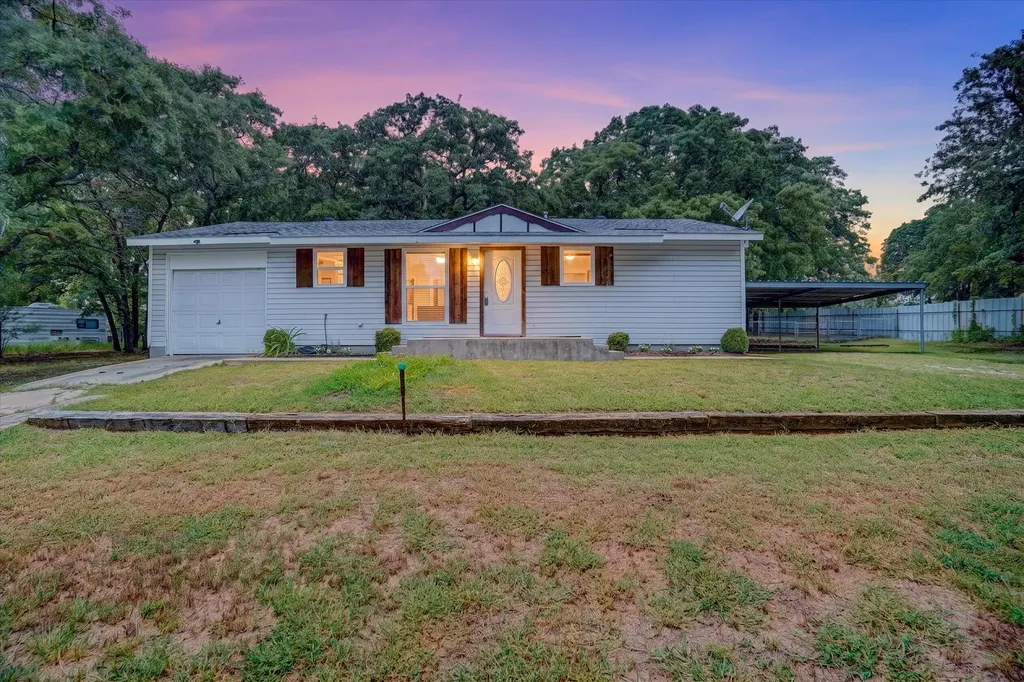 186 Garnet Road Springtown TX 76082