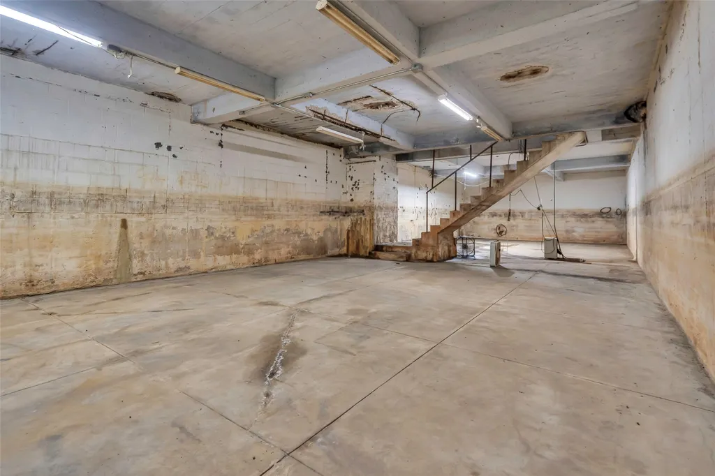 121 Davis St. Corner Wilson OK 73463