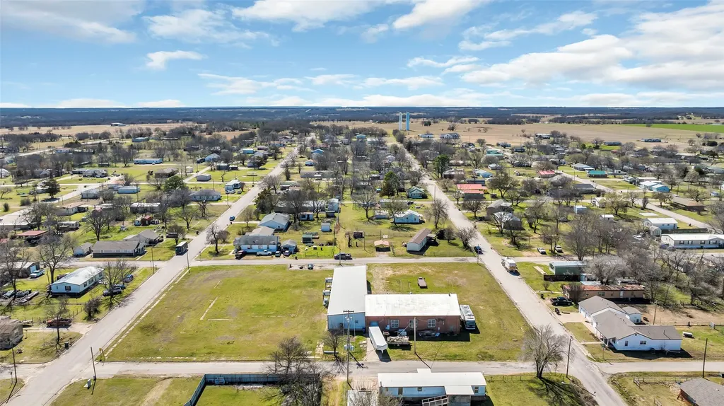 121 Davis St. Corner Wilson OK 73463