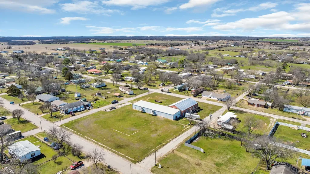 121 Davis St. Corner Wilson OK 73463