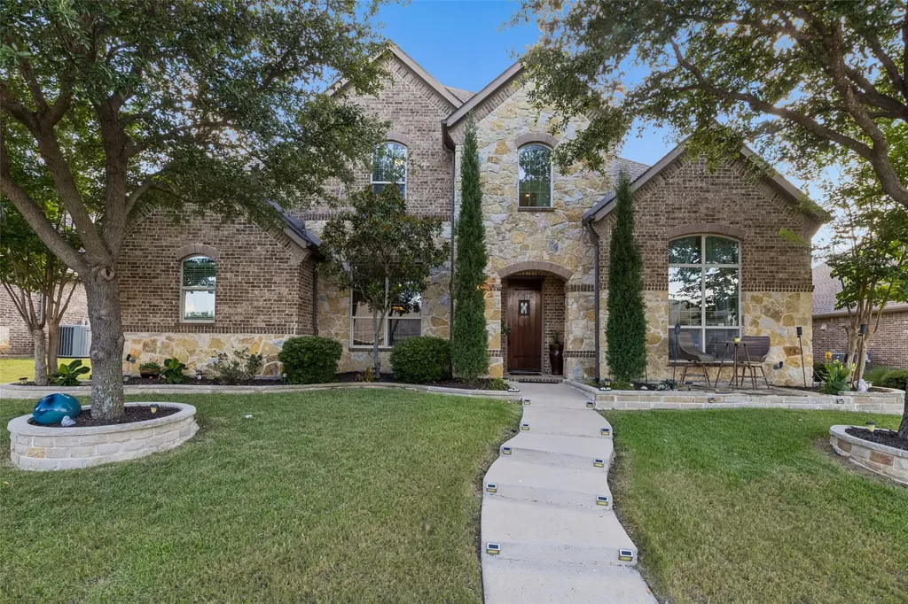 7705 Glenmere Trail Sachse TX 75048