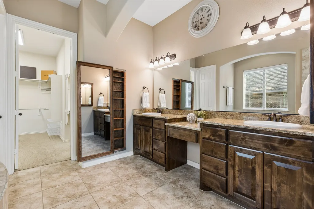 7705 Glenmere Trail Sachse TX 75048