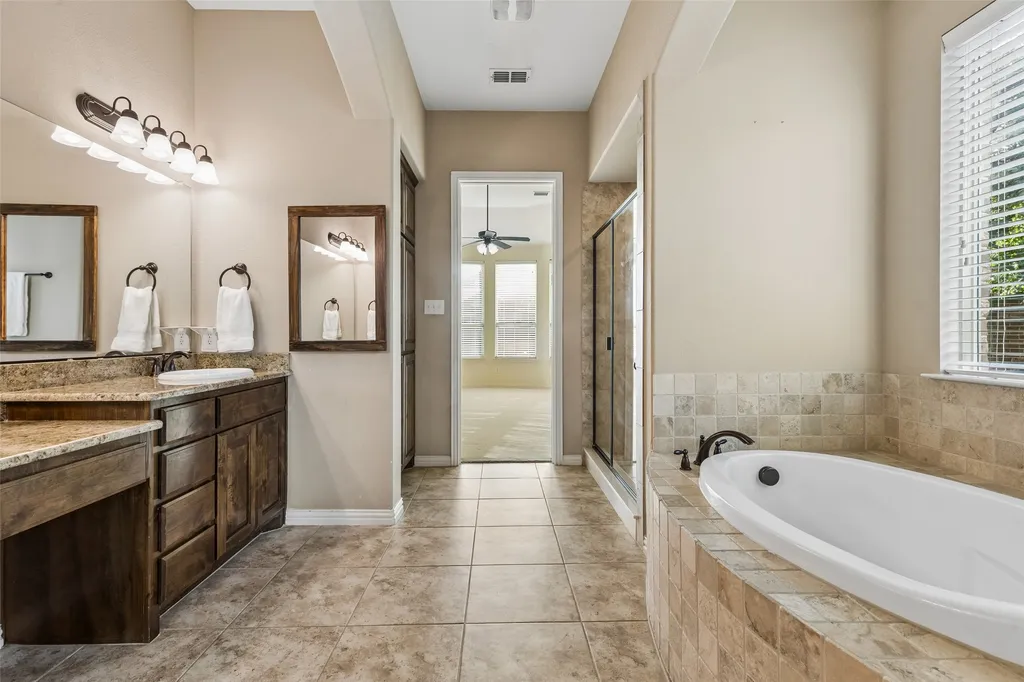 7705 Glenmere Trail Sachse TX 75048