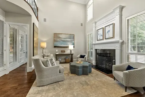 5227 Lincolnshire Court Dallas TX 75287