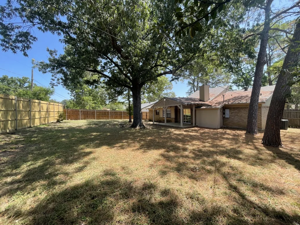 3502 Leighton Drive Arlington TX 76015