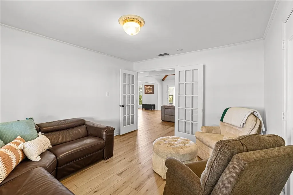 1642 NW County Road 1040 Corsicana TX 75110