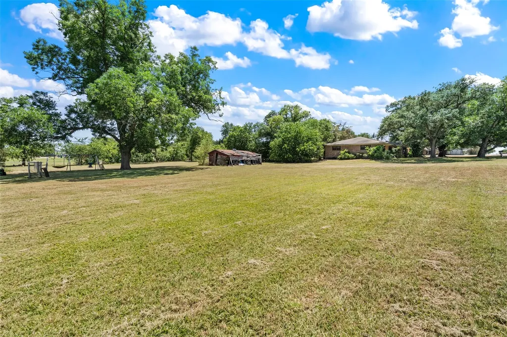 332 Illinois China Spring TX 76633