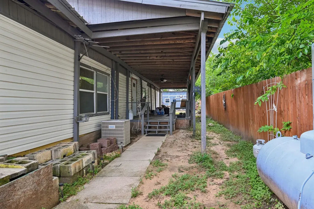 1428 Sheri Lane N Pelican Bay TX 76020