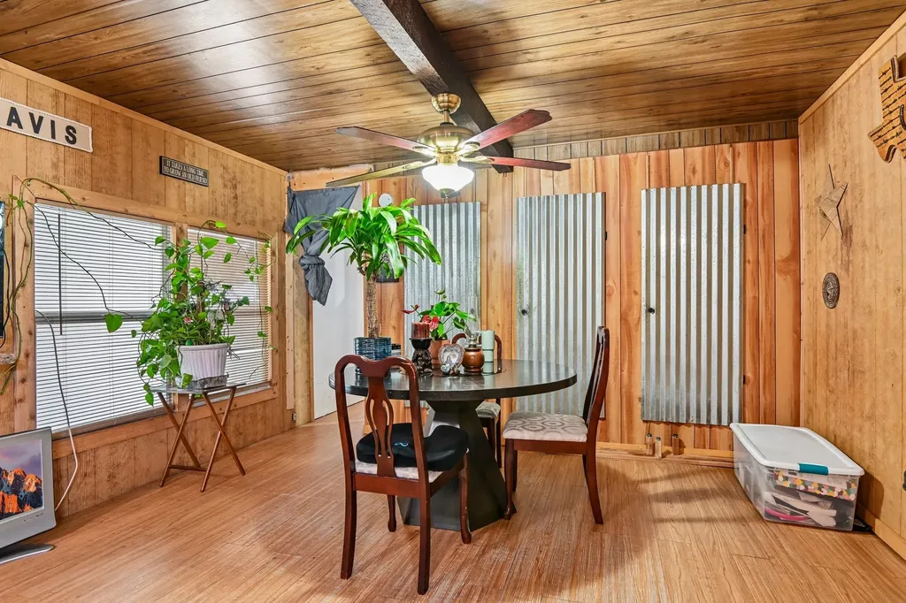 1428 Sheri Lane N Pelican Bay TX 76020