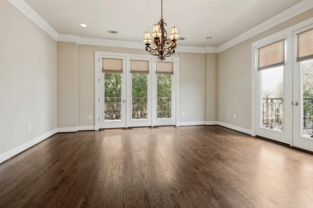 6615 Bandera Avenue Dallas TX 75225