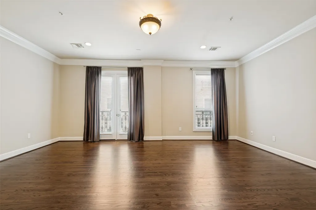 6615 Bandera Avenue Dallas TX 75225