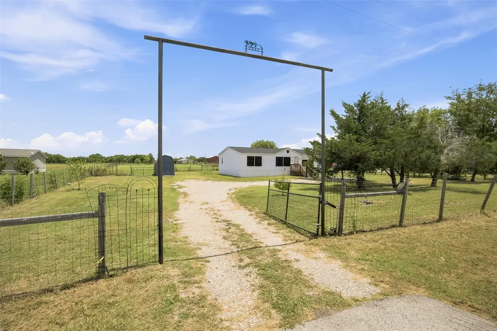 3951 Fm 550 Royse City TX 75189