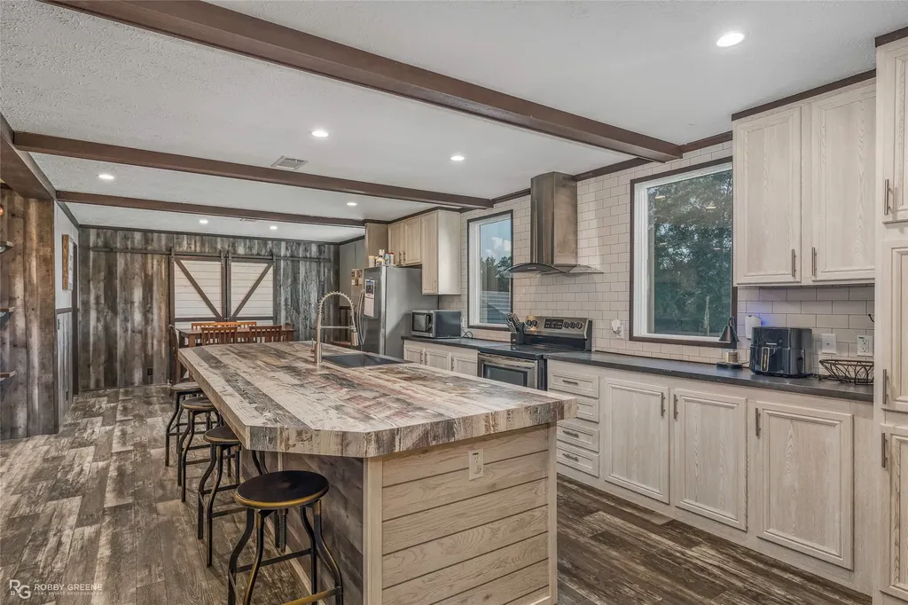 191 Padgett Road Benton LA 71006