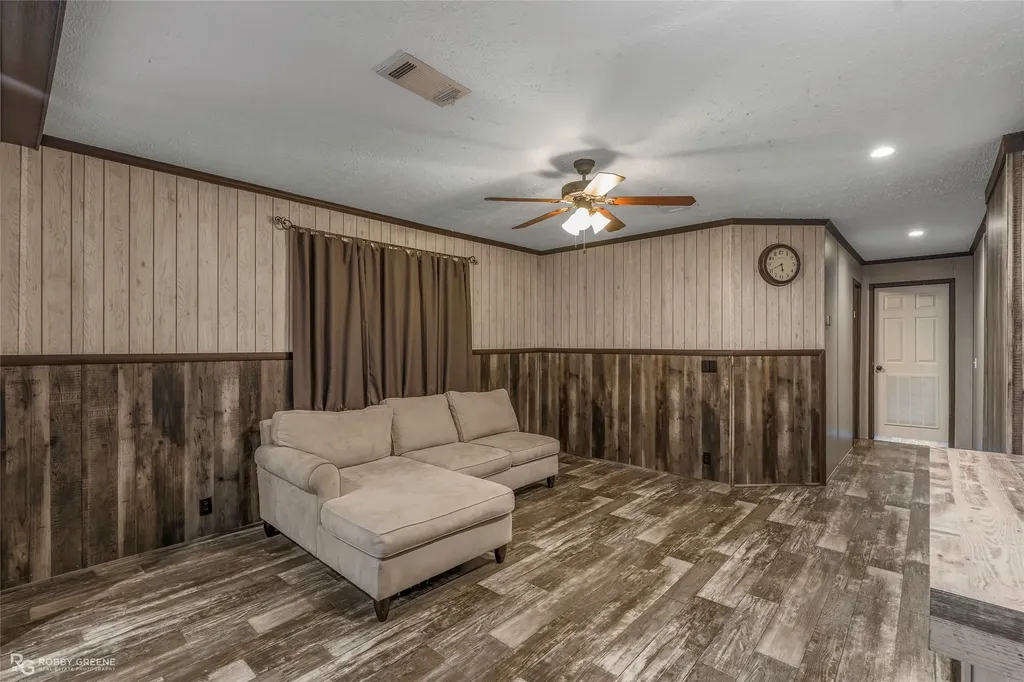191 Padgett Road Benton LA 71006