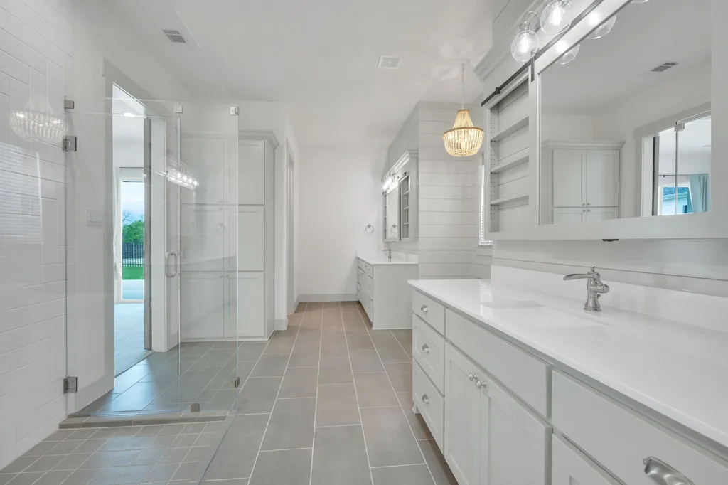 140 Farish Lane Waxahachie TX 75167