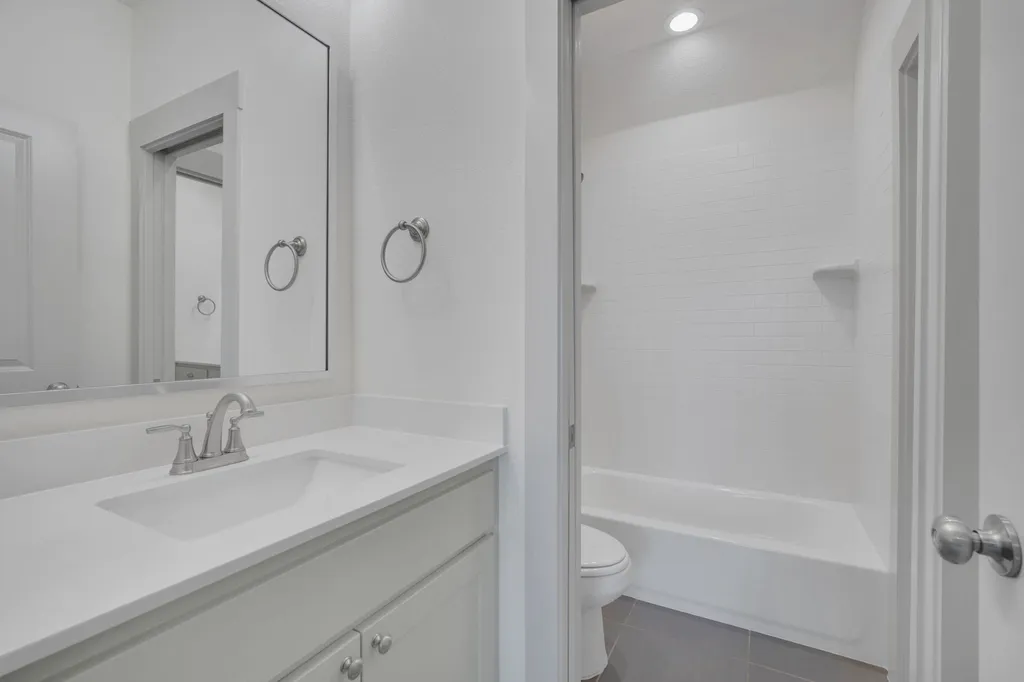 140 Farish Lane Waxahachie TX 75167