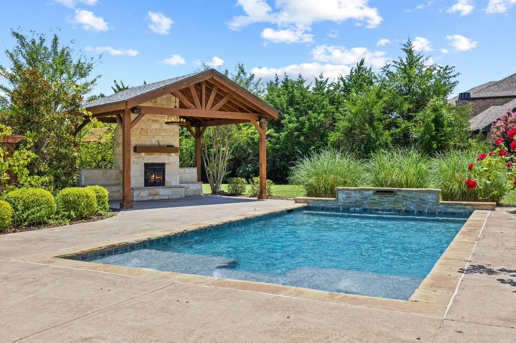 399 Wyndemere Boulevard Heath TX 75032