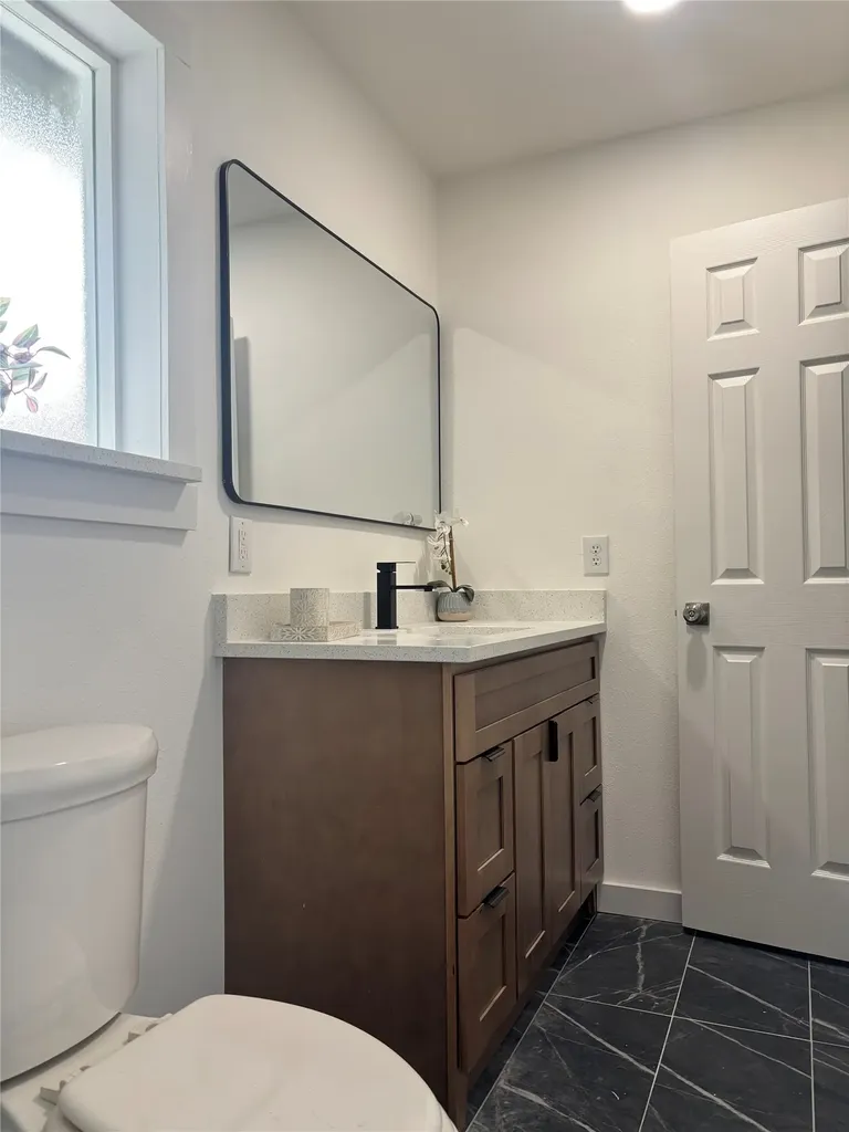 2336 Fenestra Drive Dallas TX 75228