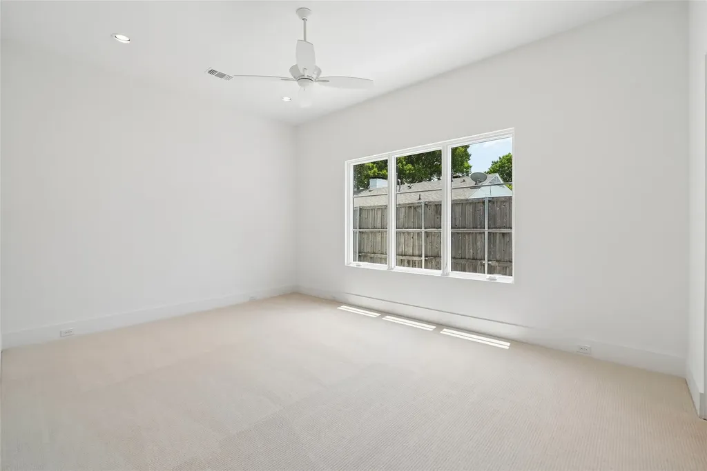 6923 Robin Road Dallas TX 75209